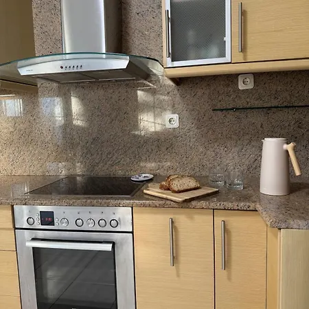 Nature Spacious Apt, 2km From Chania Old Town, Private Parking * La Canée