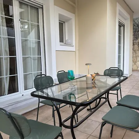 Nature Spacious Apt, 2km From Chania Old Town, Private Parking Apartment