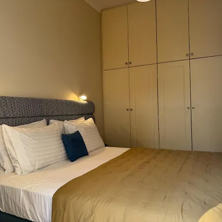 Nature Spacious Apt, 2km From Chania Old Town, Private Parking