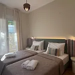 Nature Spacious Apt, 2km From Chania Old Town, Private Parking Apartmán
