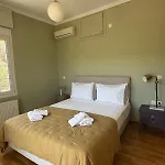 Nature Spacious Apt, 2km From Chania Old Town, Private Parking Apartmán