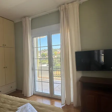 Nature Spacious Apt, 2km From Chania Old Town, Private Parking 아파트 *
