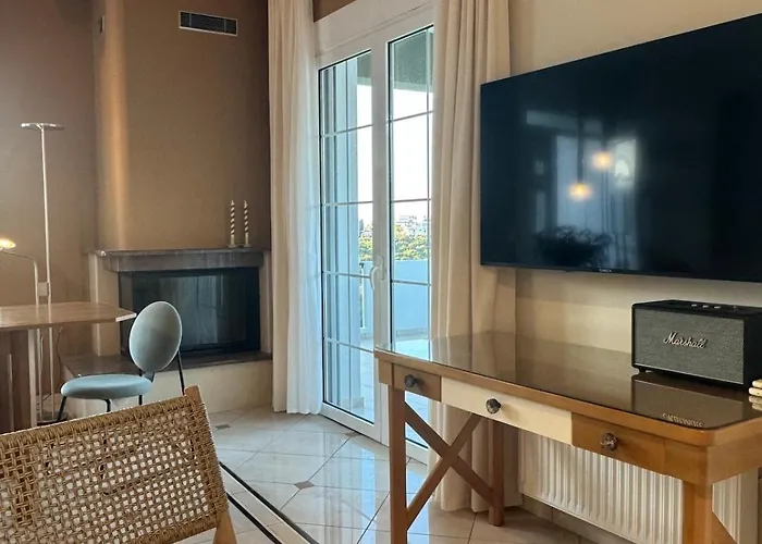 Nature Spacious Apt, 2km From Chania Old Town, Private Parking Apartamento