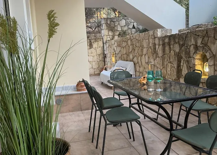 Apartamento Nature Spacious Apt, 2km From Chania Old Town, Private Parking *